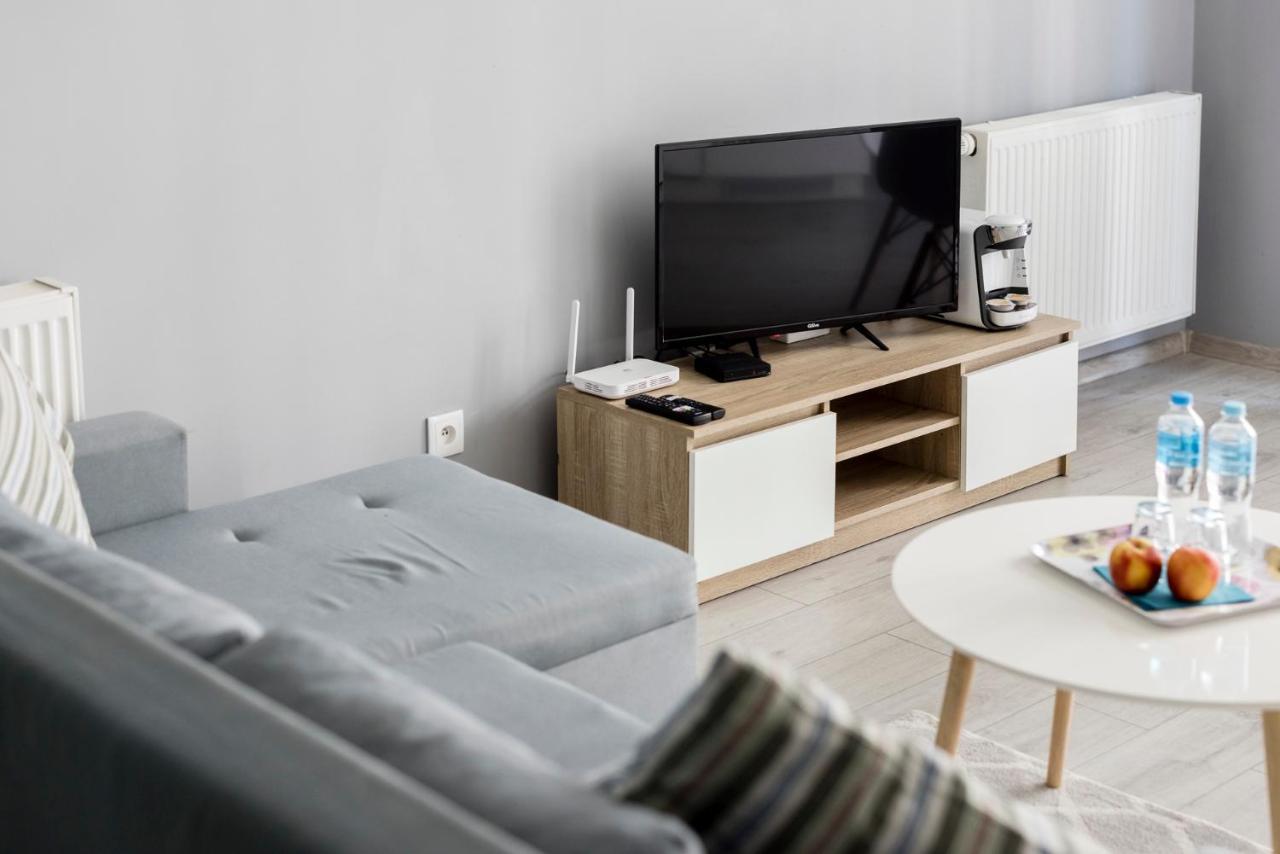 Apartamenty Stare Zoo Zajezdnia Poznan Bagian luar foto