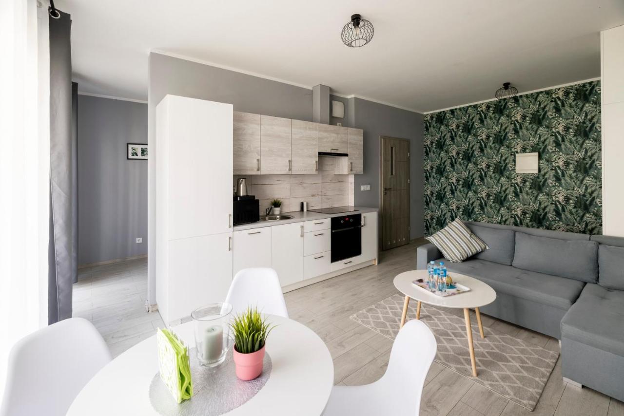 Apartamenty Stare Zoo Zajezdnia Poznan Bagian luar foto