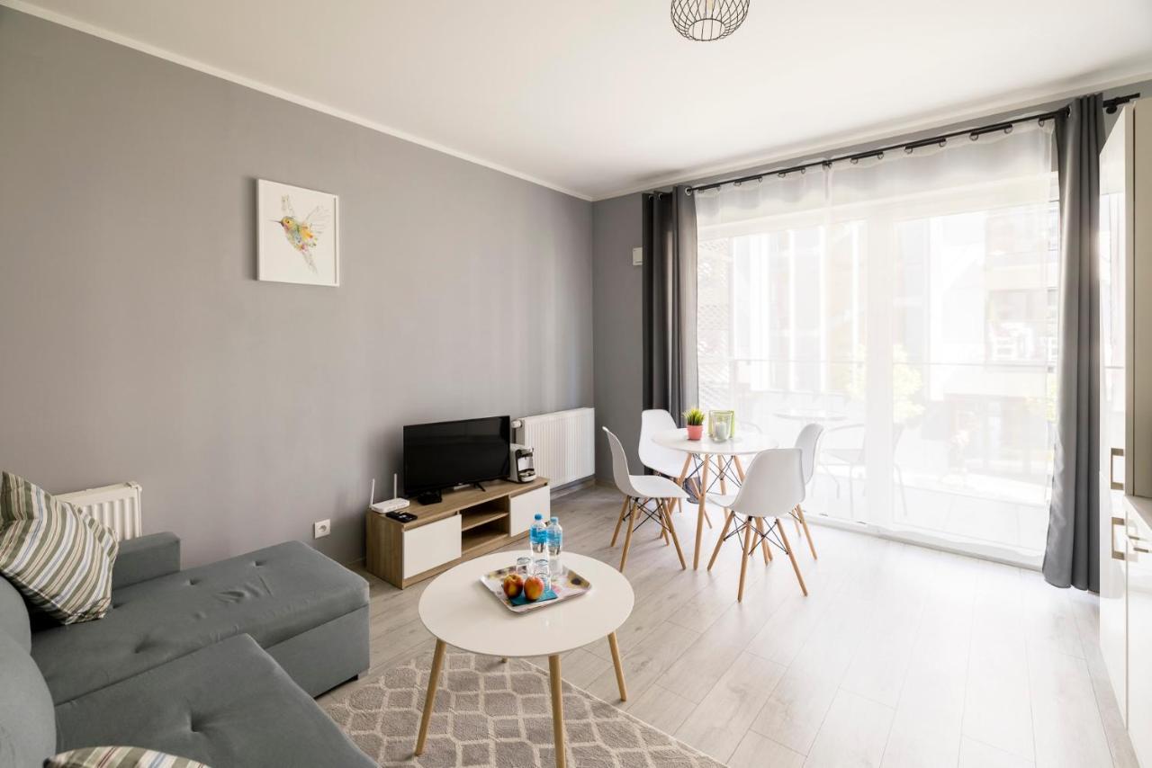 Apartamenty Stare Zoo Zajezdnia Poznan Bagian luar foto
