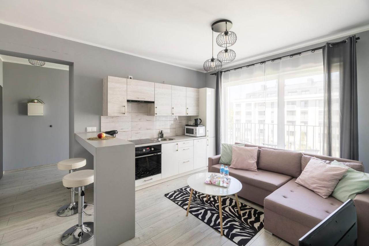 Apartamenty Stare Zoo Zajezdnia Poznan Bagian luar foto